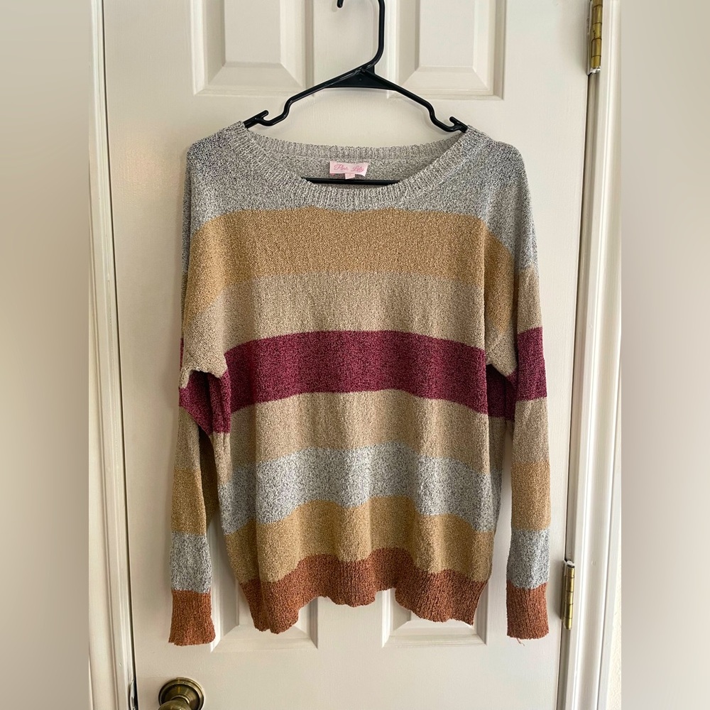 Pink Lily textured sweater, color block. Slightly oversized S, stretchy fabric.